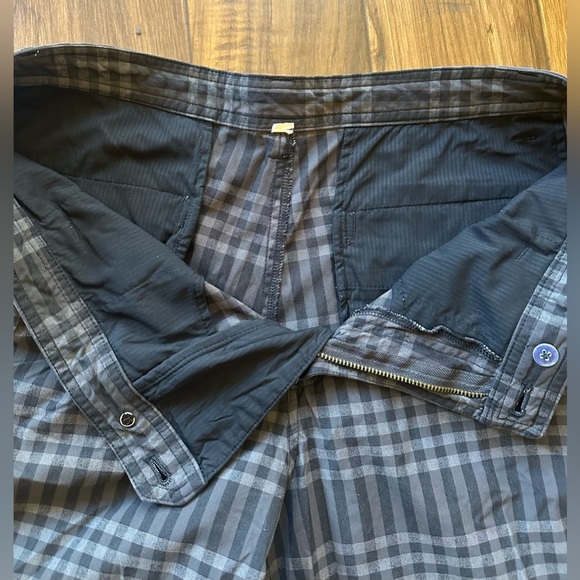 Lululemon Mens Size 36 Black Checked Plaid Golf Short Casual Athletic - Picture 3 of 12